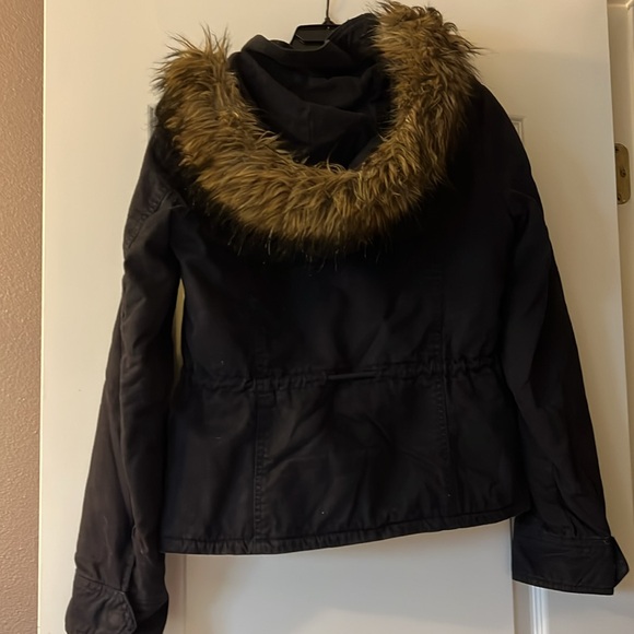 Hollister Pre-Owned Jacket (women) - Picture 4 of 6